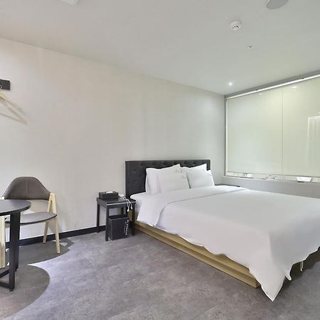 Busan Platinum Hotel Nampo Esterno foto