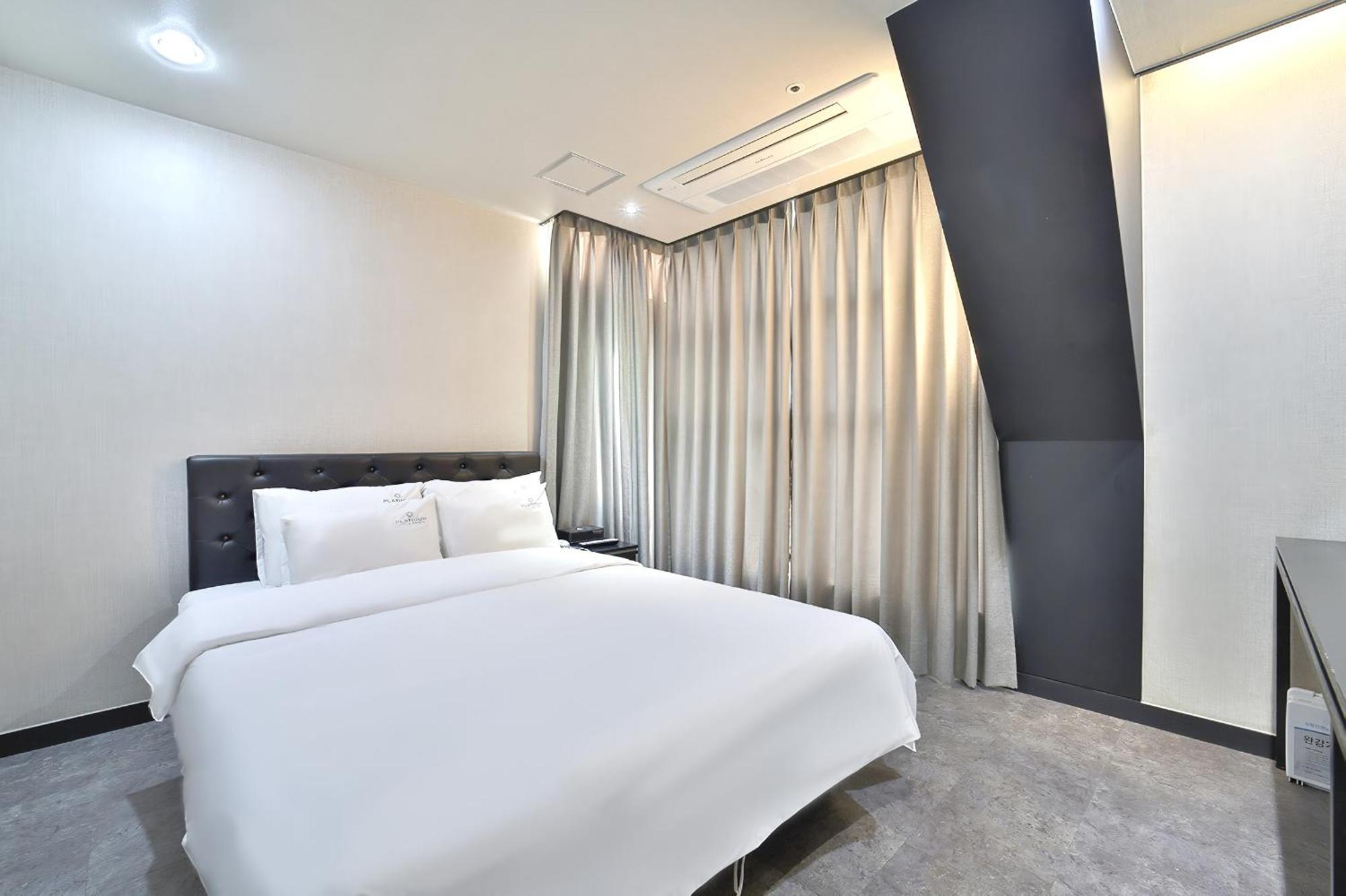 Busan Platinum Hotel Nampo Esterno foto
