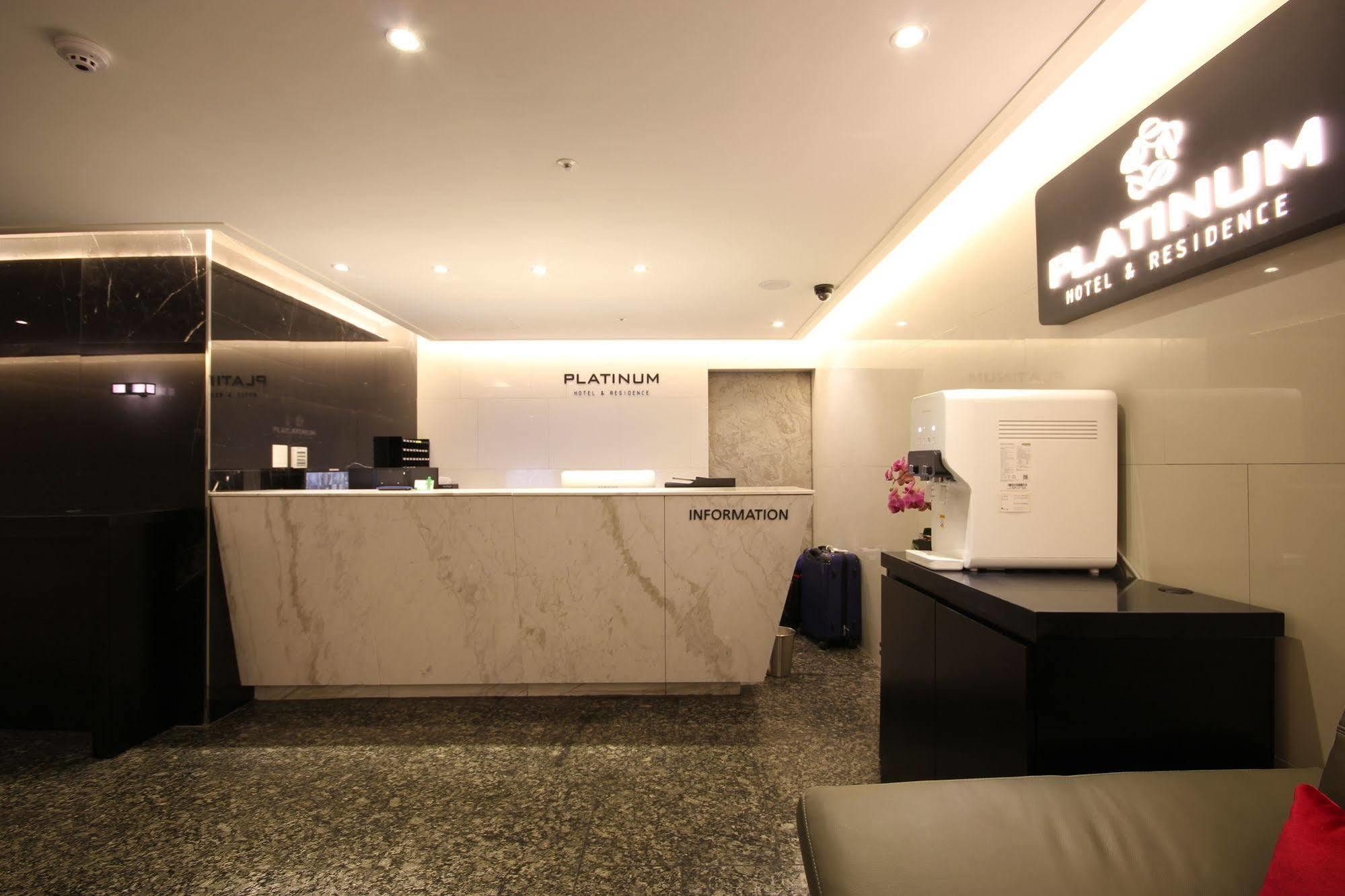 Busan Platinum Hotel Nampo Esterno foto